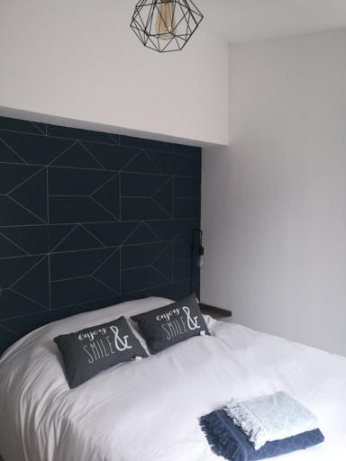 Bedroom 12