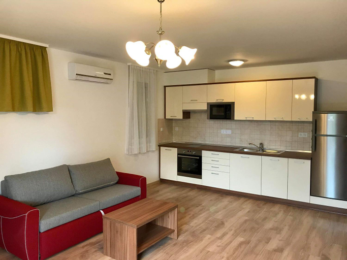 Others 3, Veritas Apartment Zamardi, Siófok