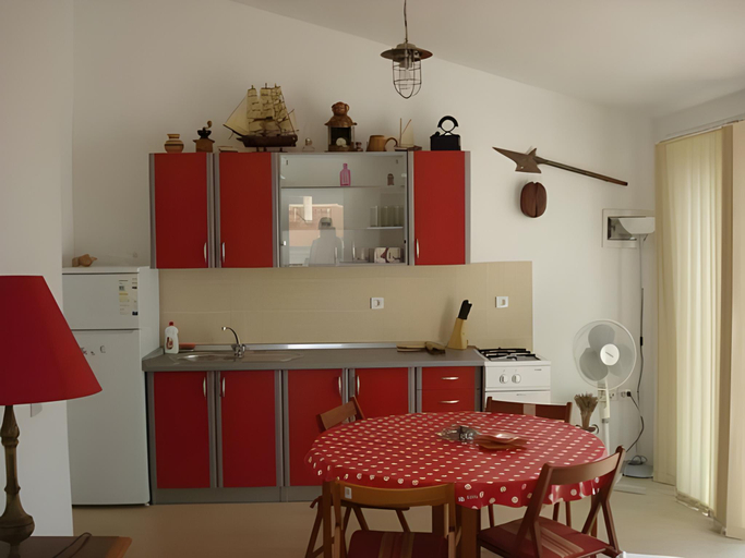 Others 5, Lola's Apartments, Vodice