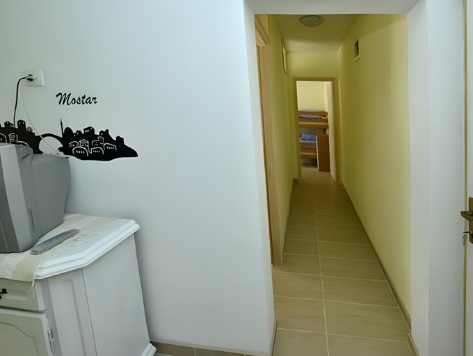Others 4, Hostel Bojo, Herzegovina-Neretva
