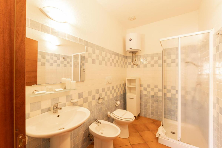 Others 5, Relaxing Cristal Blu Studio sleeps 4, Olbia-Tempio