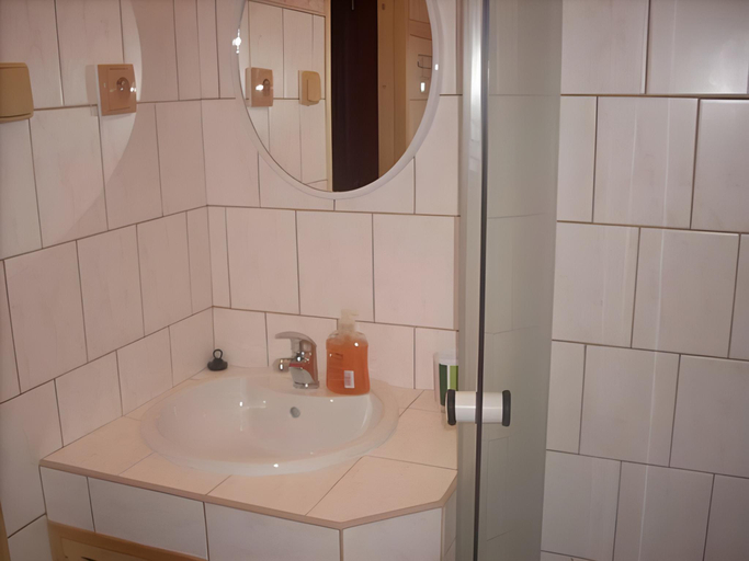 Bathroom, Penzion Radosov ubytovani v soukromi, Karlovy Vary