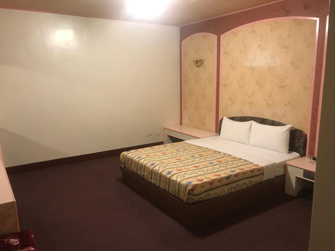 Others 3, Teresa Hotel, Miaoli