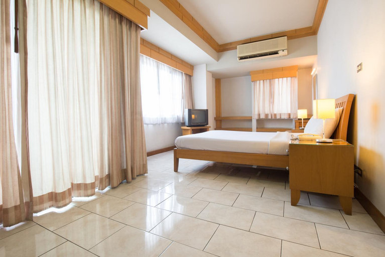 Bedroom 13