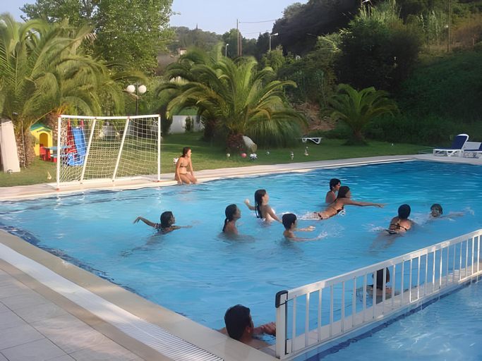 Others 5, Marylin, Ionian Islands