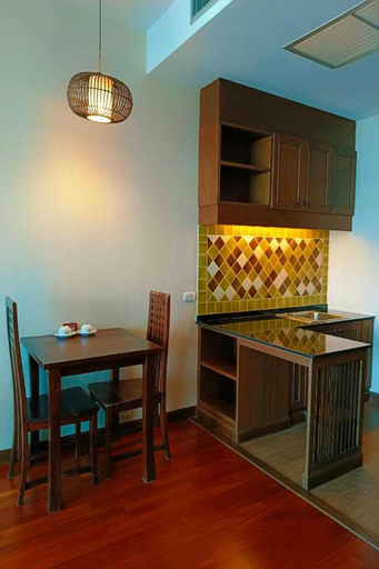 Dining Room 3