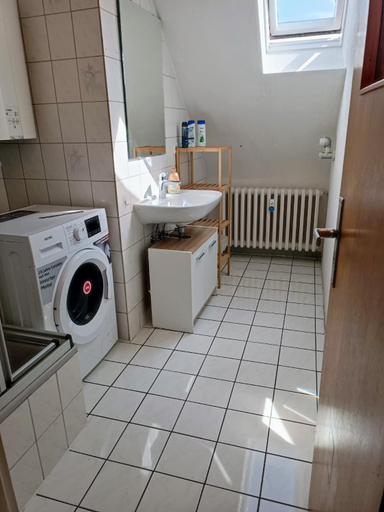 Bathroom 3, Monteurwohnung - Pforzheim Nordstadt - L8, Pforzheim