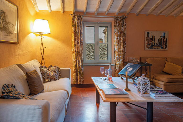 Others 5, La Foresteria Castell'In Villa, Siena