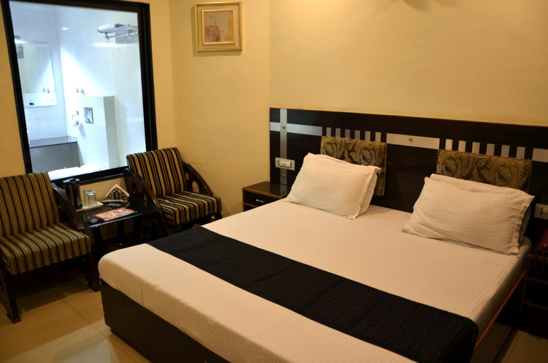 Bedroom 28
