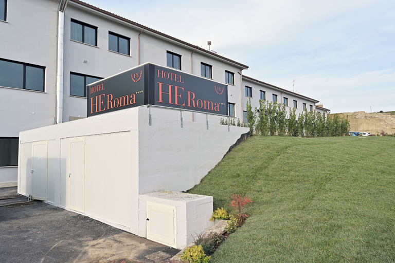 Exterior & Views 2, Hotel HE Roma, Rome