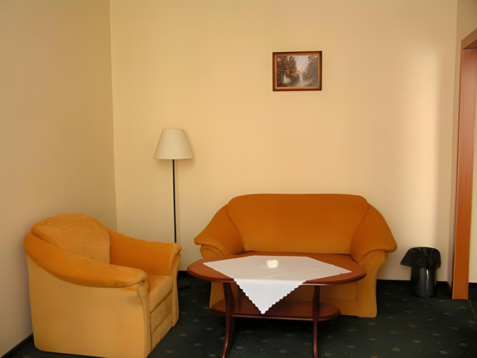 Others 5, Bristol Residence, Piekary Śląskie