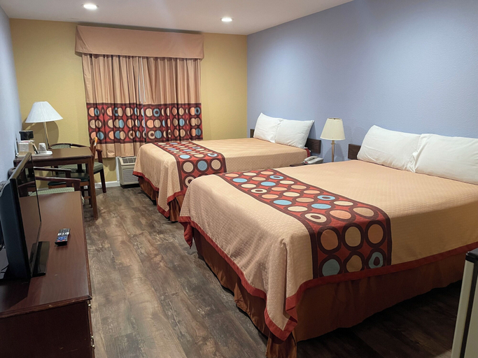 Bedroom 3, Harvest Inn, Dixon/ UC Davis., Solano