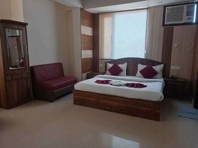 Bedroom 5, Hotel Vistara Grand, Hardwar