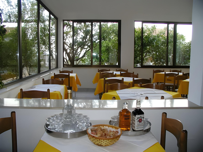 Food & Drinks 5, Apartments Slaven, Podgora