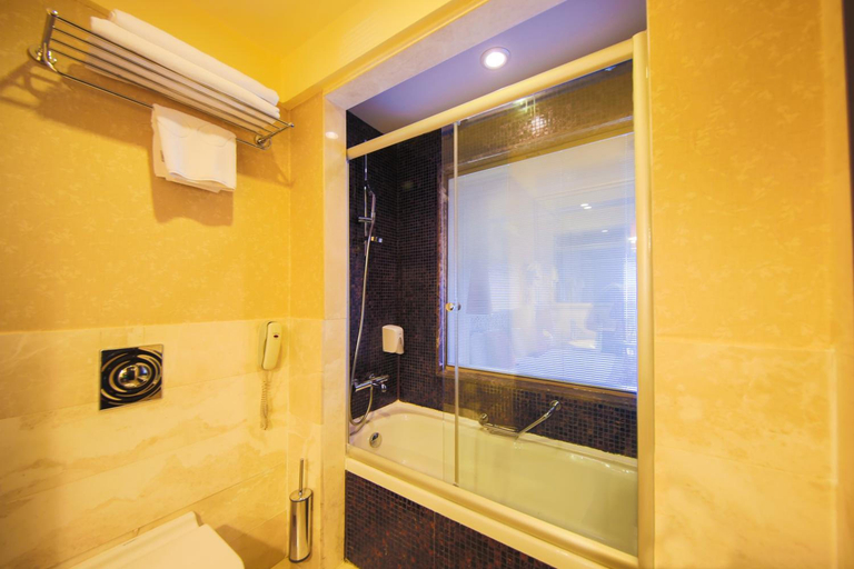 Bathroom 4, Horus Paradise Resort - Ultra All Inclusive, Manavgat