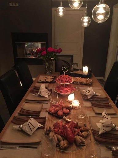 Food & Drinks 5, Aarnes House Stryn, Stryn