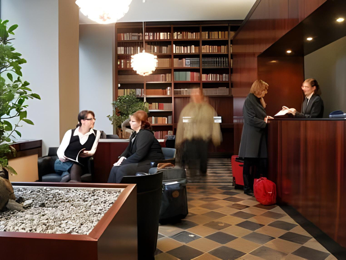 Others 5, Aparthotel am Zwinger, Dresden