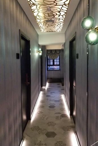 Others 5, Luna Inn-Tsim Sha Tsui, Kowloon