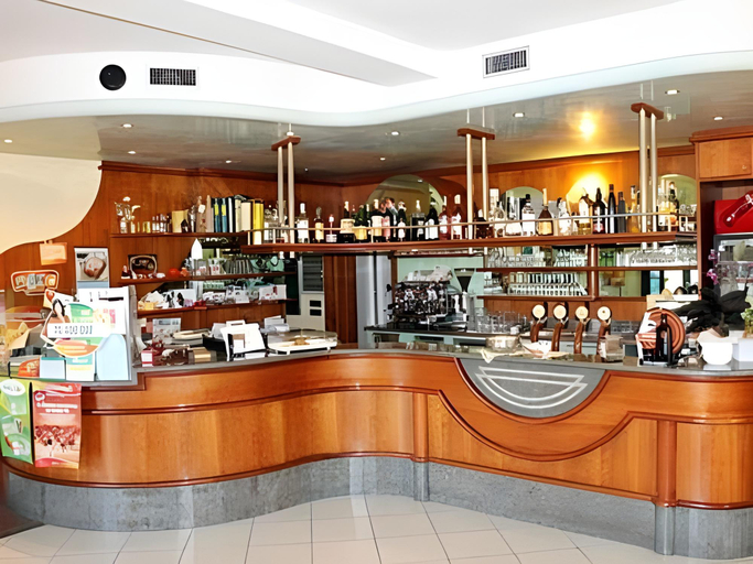 Food & Drinks 4, Albergo Villa Eva, Verona