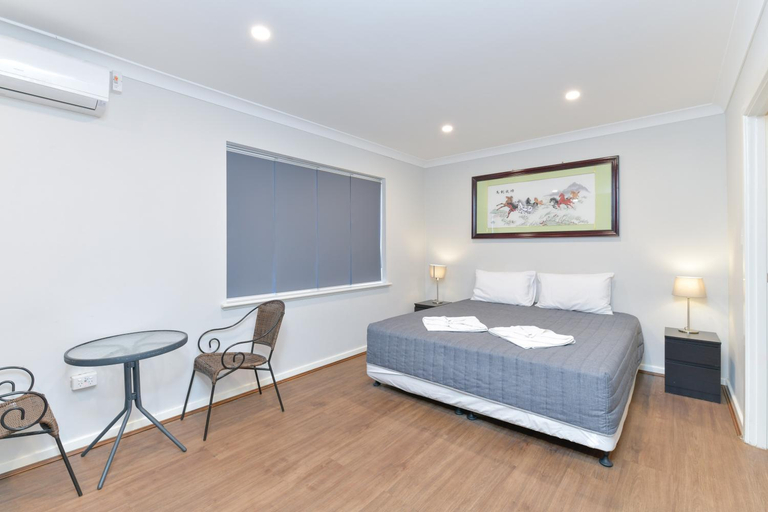 Bedroom 13