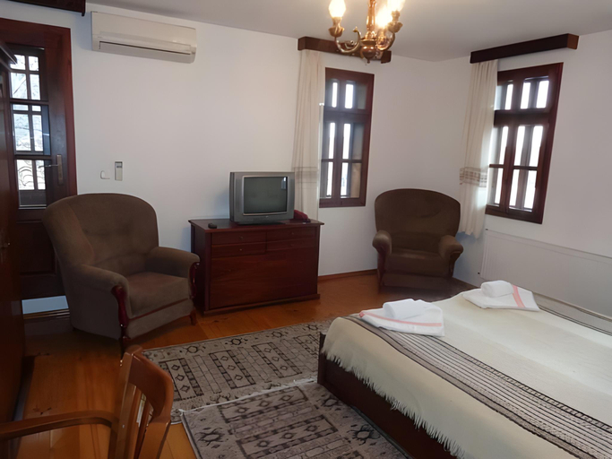 Others 5, Guest Rooms Cheshmata, Veliko Tarnovo