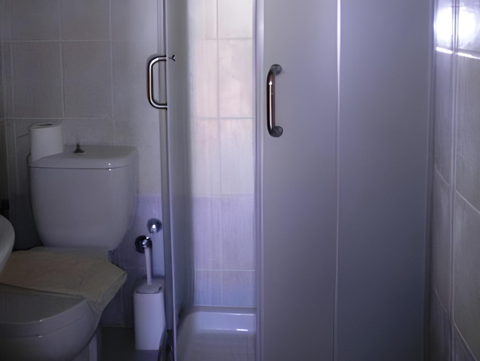 Bathroom 5, VIAS, Peloponnese