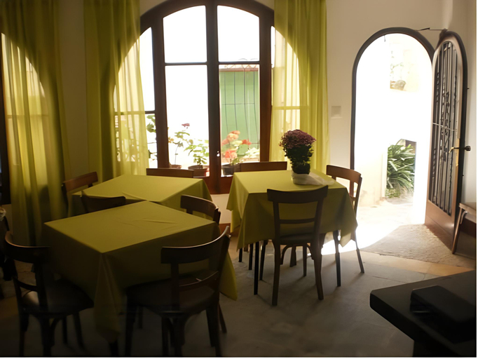 Food & Drinks 3, P&R hostals Codolar, Girona