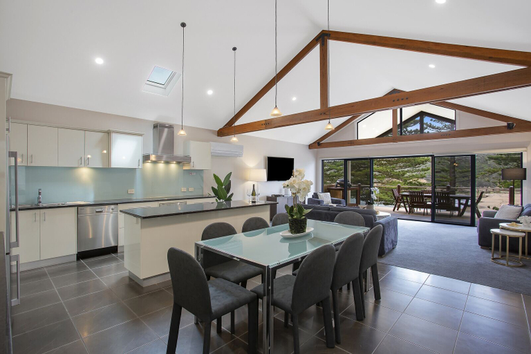Others 5, Sea Foam Villas, Corangamite - South