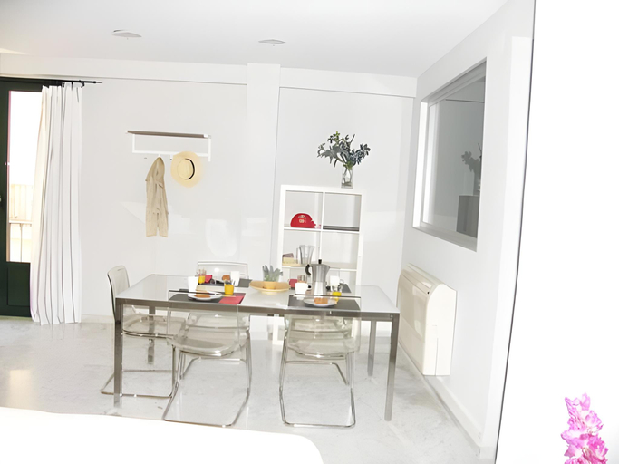 Others 3, Alyse Apartments Tetuan, by Homing U, Sevilla