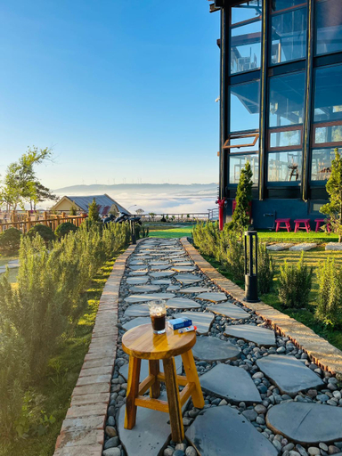 Surrounding environment 4, DaLart Glamping & Coffee, Đà Lạt