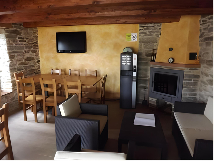 Others 3, Albergue Oasis, Lugo