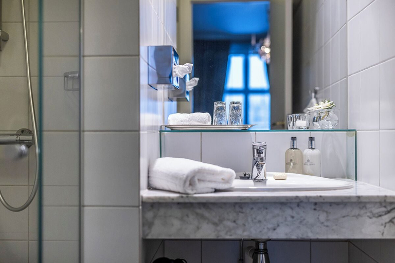 Bathroom 3, Borregård Hotell - by Classic Norway Hotels, Sarpsborg