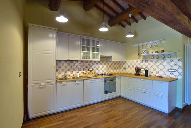 Kitchen 5, Villa Santa Maria Deruta, Perugia
