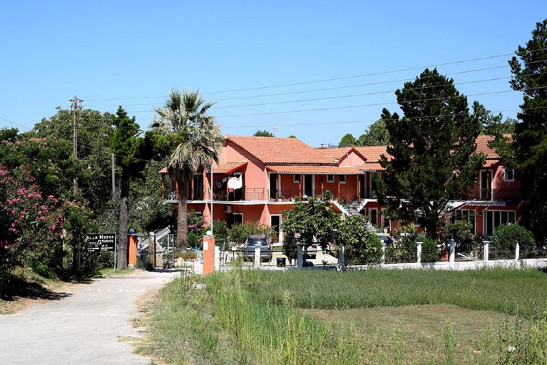 Exterior view 3, Vassilis Studio's, Ionian Islands