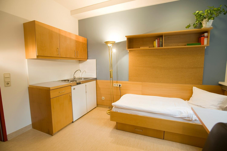 Bedroom 2, Kolping Gastehaus, Klagenfurt