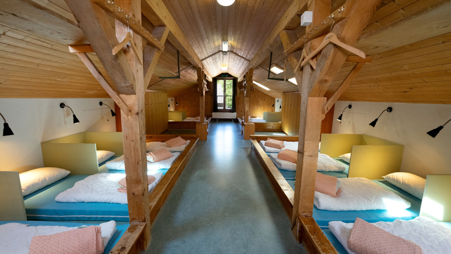 Bedroom 2, Youth Hostel Brienz, Interlaken