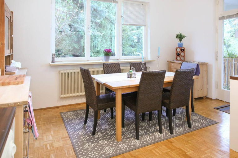 Others 5, White Villa, Baden