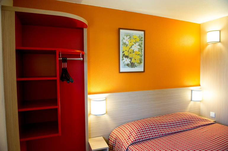 Bedroom 14