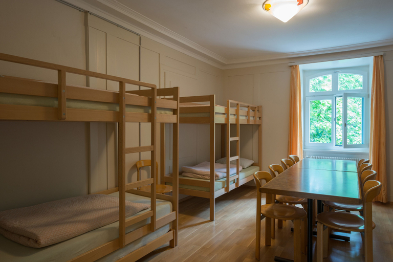 Bedroom 2, Youth Hostel Schaffhausen, Schaffhausen