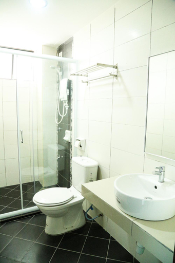 Bathroom 3, Marina Heights Hotel Residences, Manjung