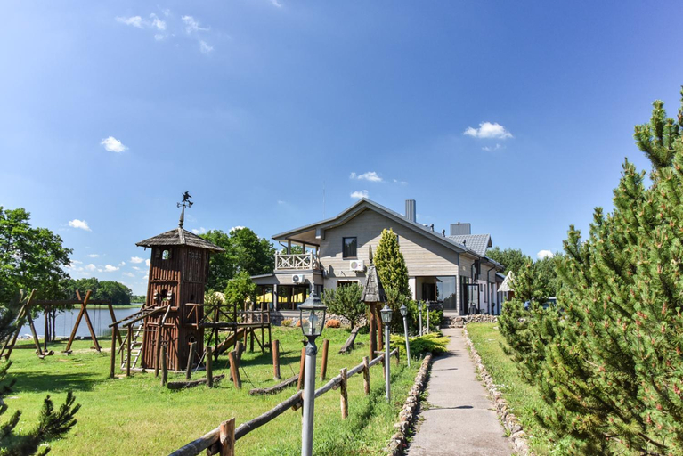 Food & Drinks 2, Kurenu Uzeigos Sveciu Namai, Ukmergės