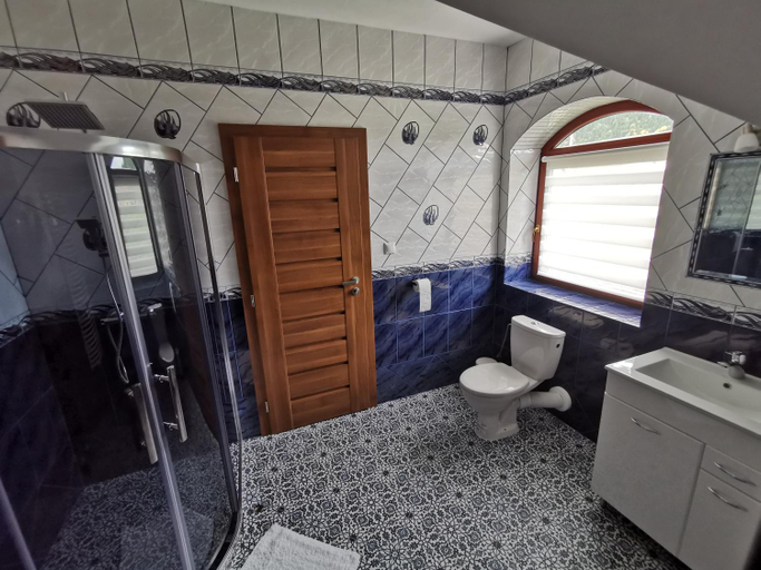 Bathroom 3, Zamocek, Kežmarok
