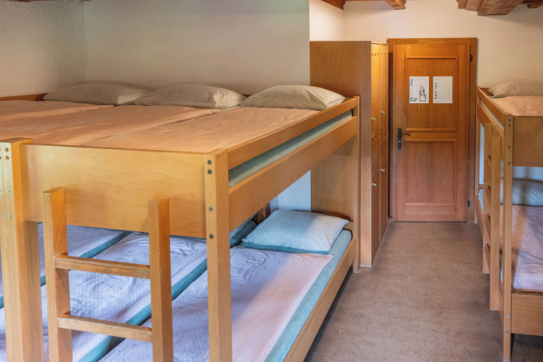 Bedroom 2, Youth Hostel Brugg, Brugg