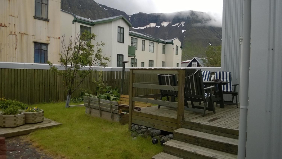 Private House with Private Garden, Ísafjarðarbær