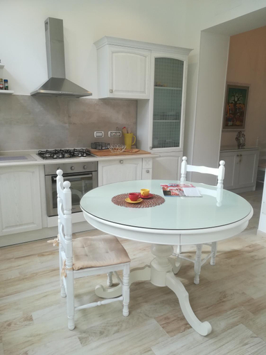 Kitchen 4, Candida's House, Sassari