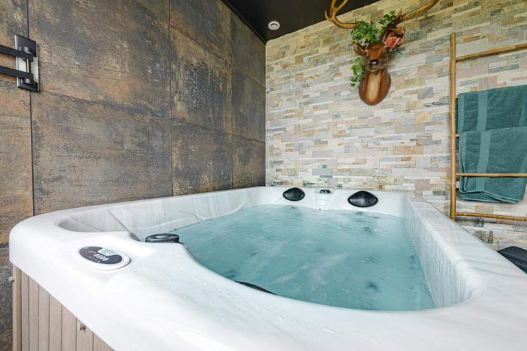 Others 3, Suite avec SPA privatif a ALBI La Mascrabiere BED & SPA, Tarn