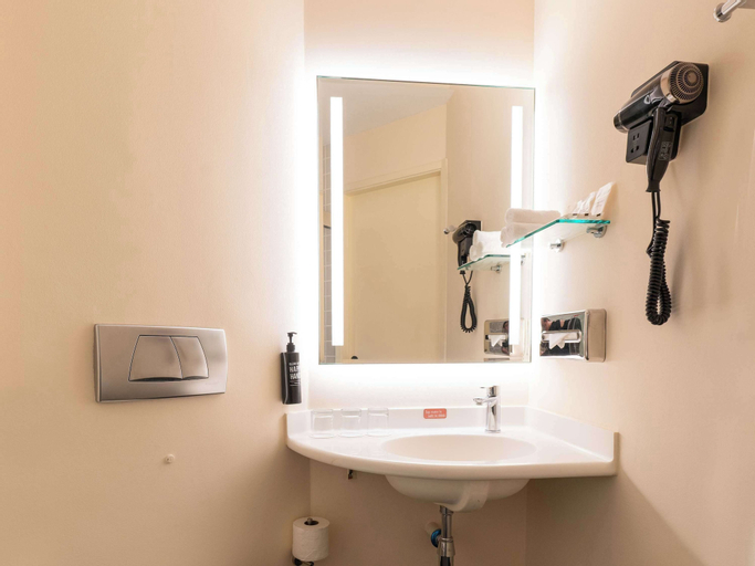 Bathroom 5