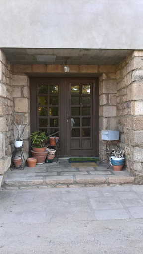 Others 4, Chambre de la baronne de Rochegrosse, Loire