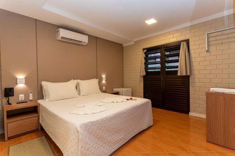 Bedroom 2, Piazito Park Hotel, Piên