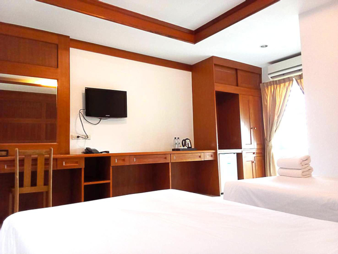 Bedroom 9